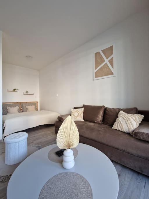Apartman V Meste Bratislava Exterior photo